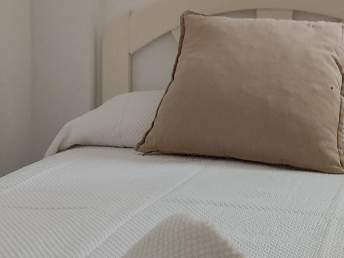 Apartamentos Bolonia - M A N U E L A Rom bilde