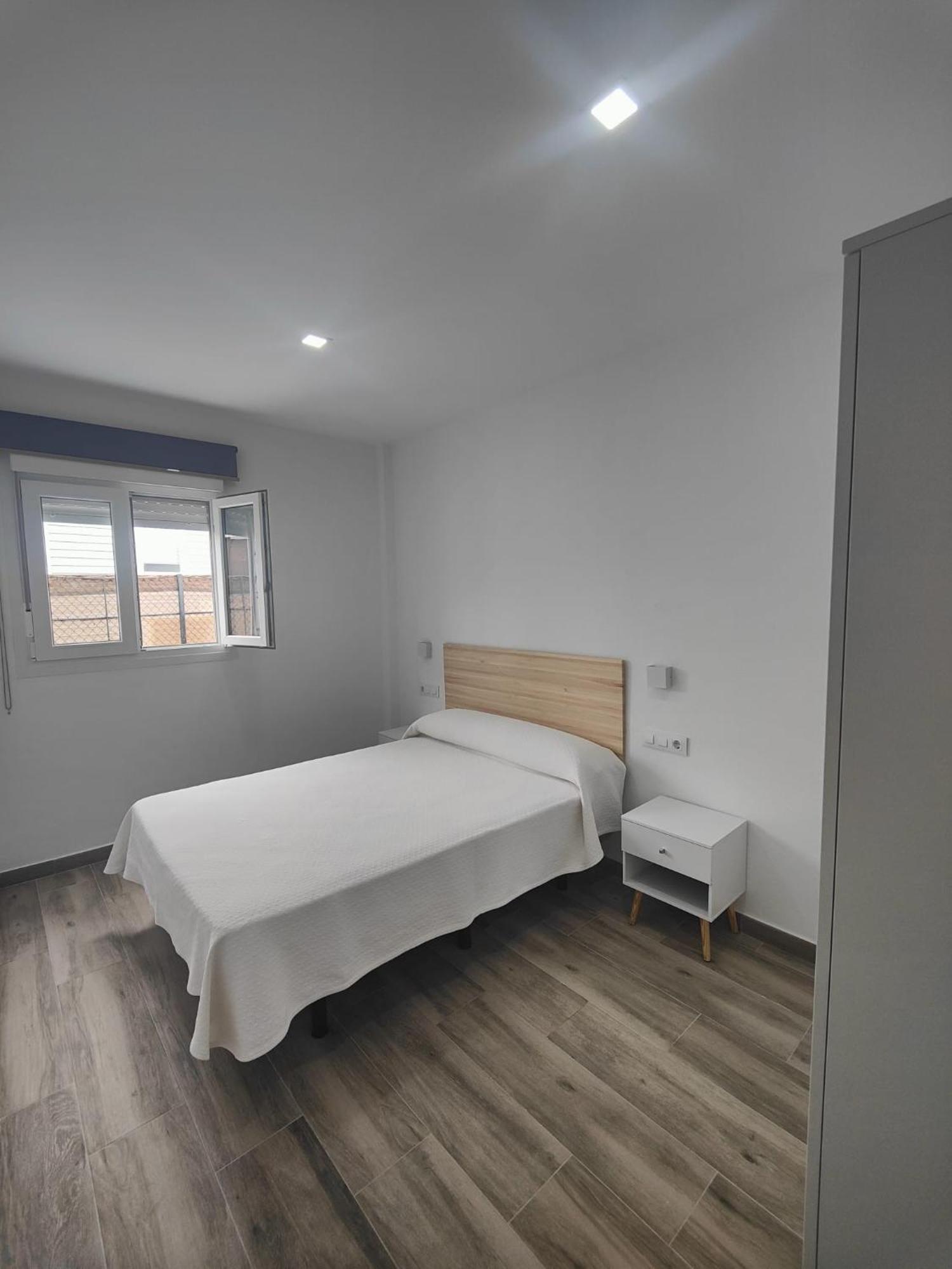 Apartamentos Bolonia - M A N U E L A Eksteriør bilde